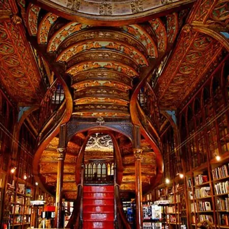 Well-equipped In Apartment