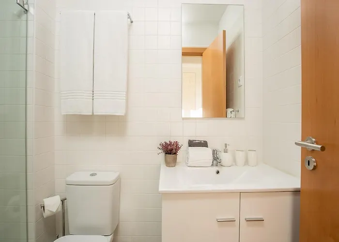 Well-equipped In 포르투