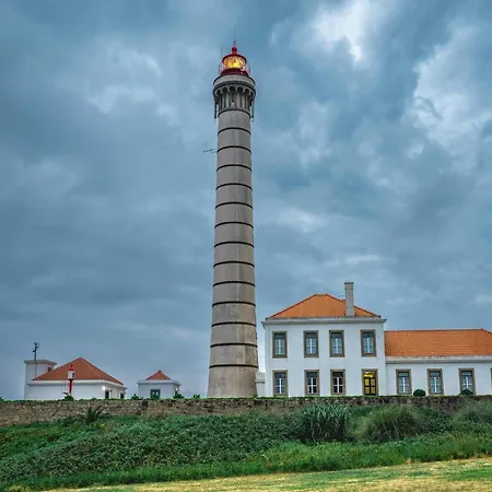 Well-equipped In Apartment